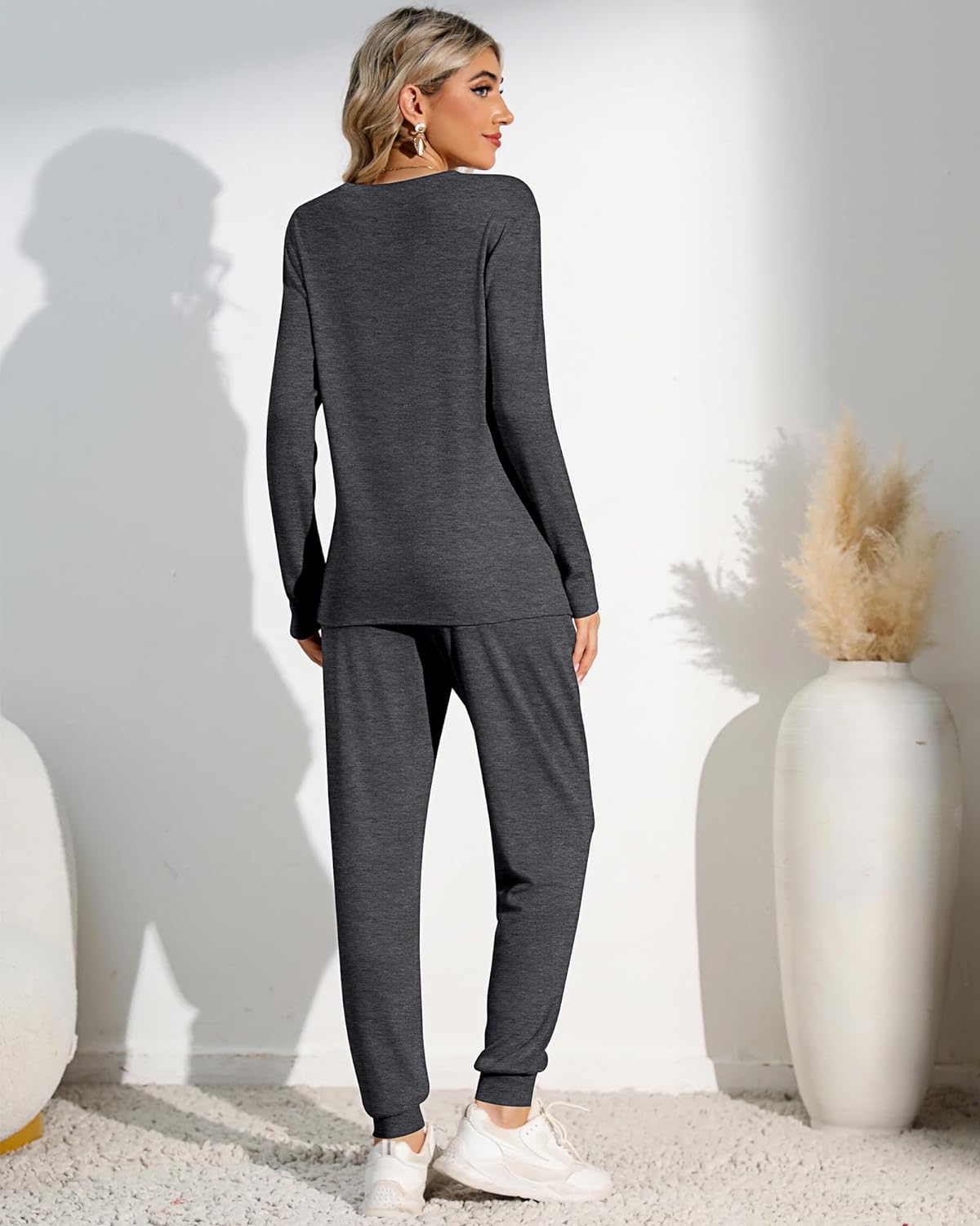 Ficerd 2 Pack Women's Two Piece Outfit 2 Piece Tracksuit Set Long Sleeve Crewneck Pullover and Drawstring Jogger Sweatpants